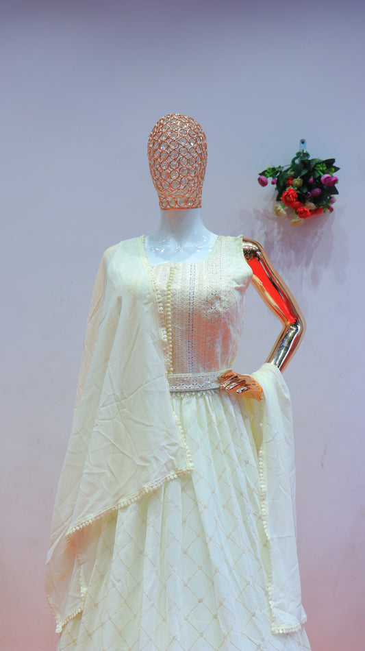 Chic White Floral Ensemble Gown